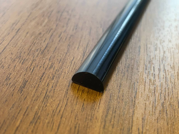 Водозащитный порожек душевой №1 2000х10х5, акрил, черный (30)