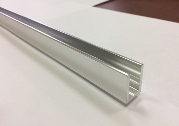 Профиль опорный под стекло 8 мм. 19Х13, 2200мм., полированный (40)