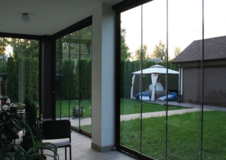 Раздвижная система с низким порогом 3 и 5 полос. 10 мм.